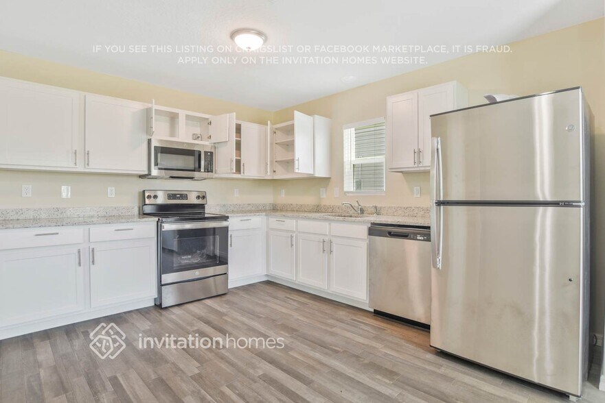 Building Photo - 202 Gladiola Ct