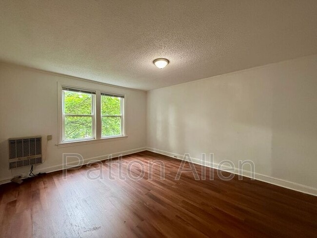 Building Photo - 37 Skyview Pl