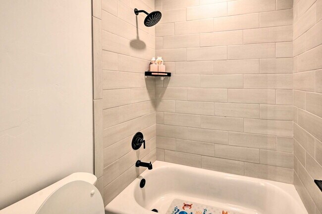 Building Photo - 30610 Boot Ct