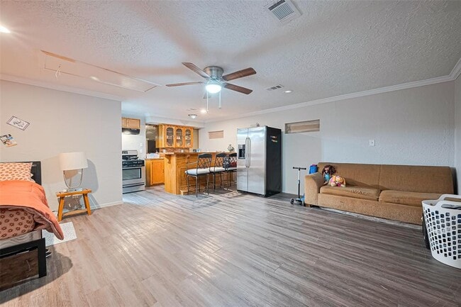 Building Photo - 1708 Ruella Ln