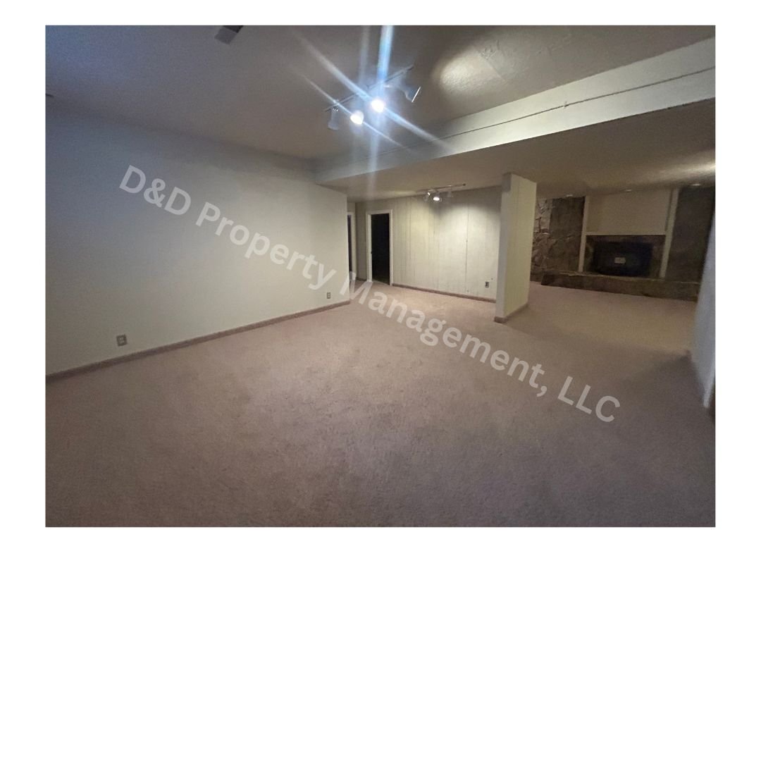 Building Photo - 3981 N 3575 E