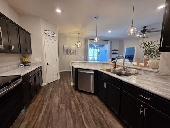 Building Photo - GORGEOUS 4-Bedroom, 3-Bathroom Pool Home, ...