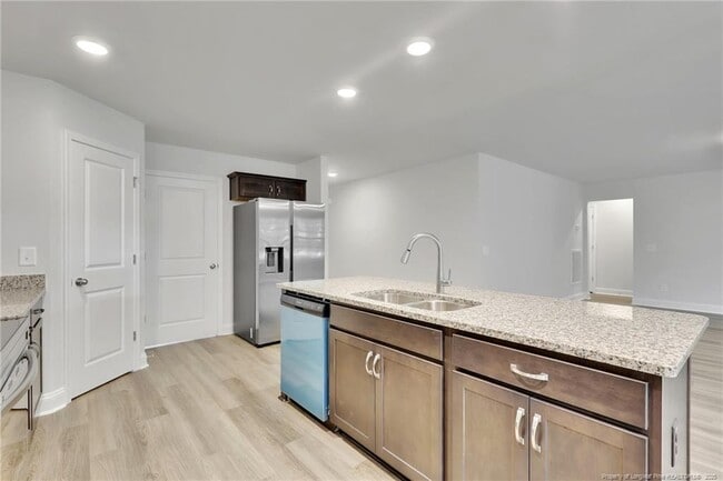 Building Photo - 1036 Meadow Reach