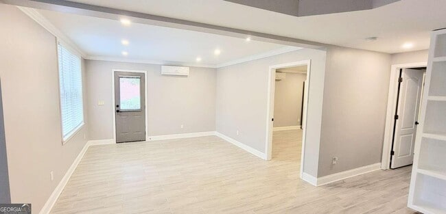 Building Photo - 3595 Greenside Ct