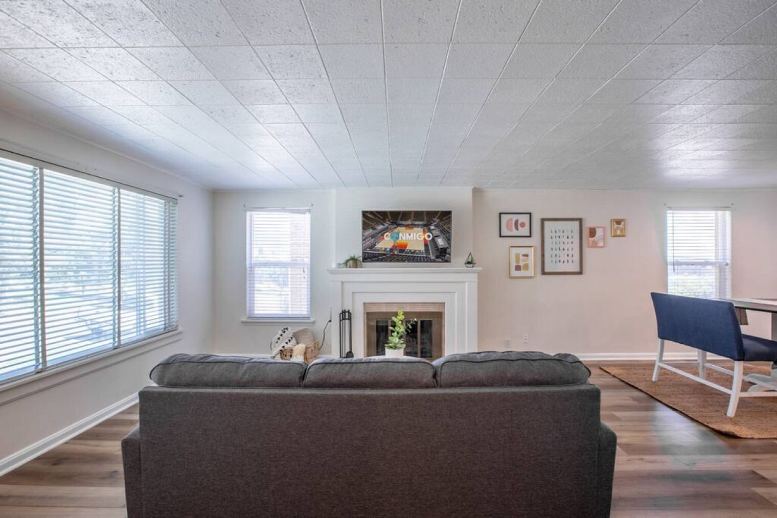 Building Photo - 237 N Center St