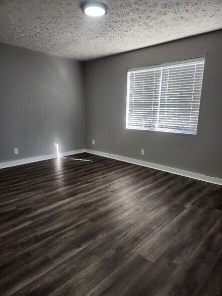 Building Photo - 373 Stone Mountain St