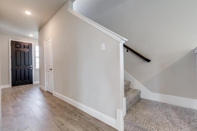Building Photo - 1632 Barnwood Trce