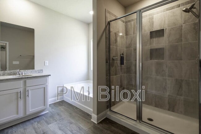 Building Photo - 1208 Carraway Cv