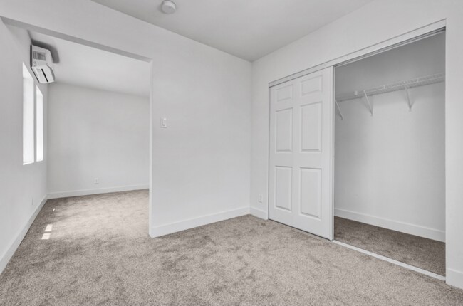 Building Photo - 2627 San Marino St