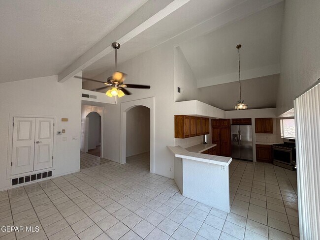 Building Photo - 7660 Le Conte Dr