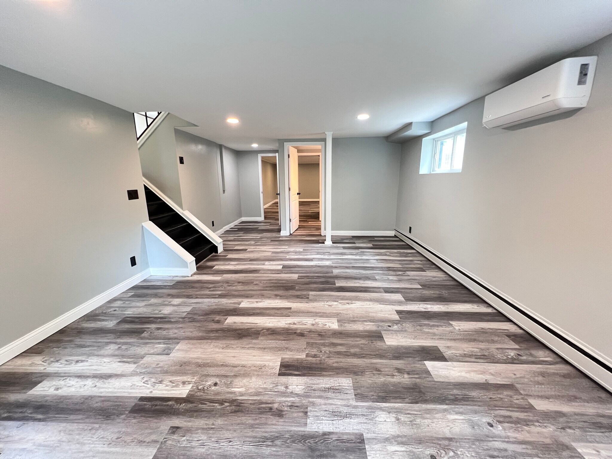 Building Photo - 9499 Maple Knoll Dr