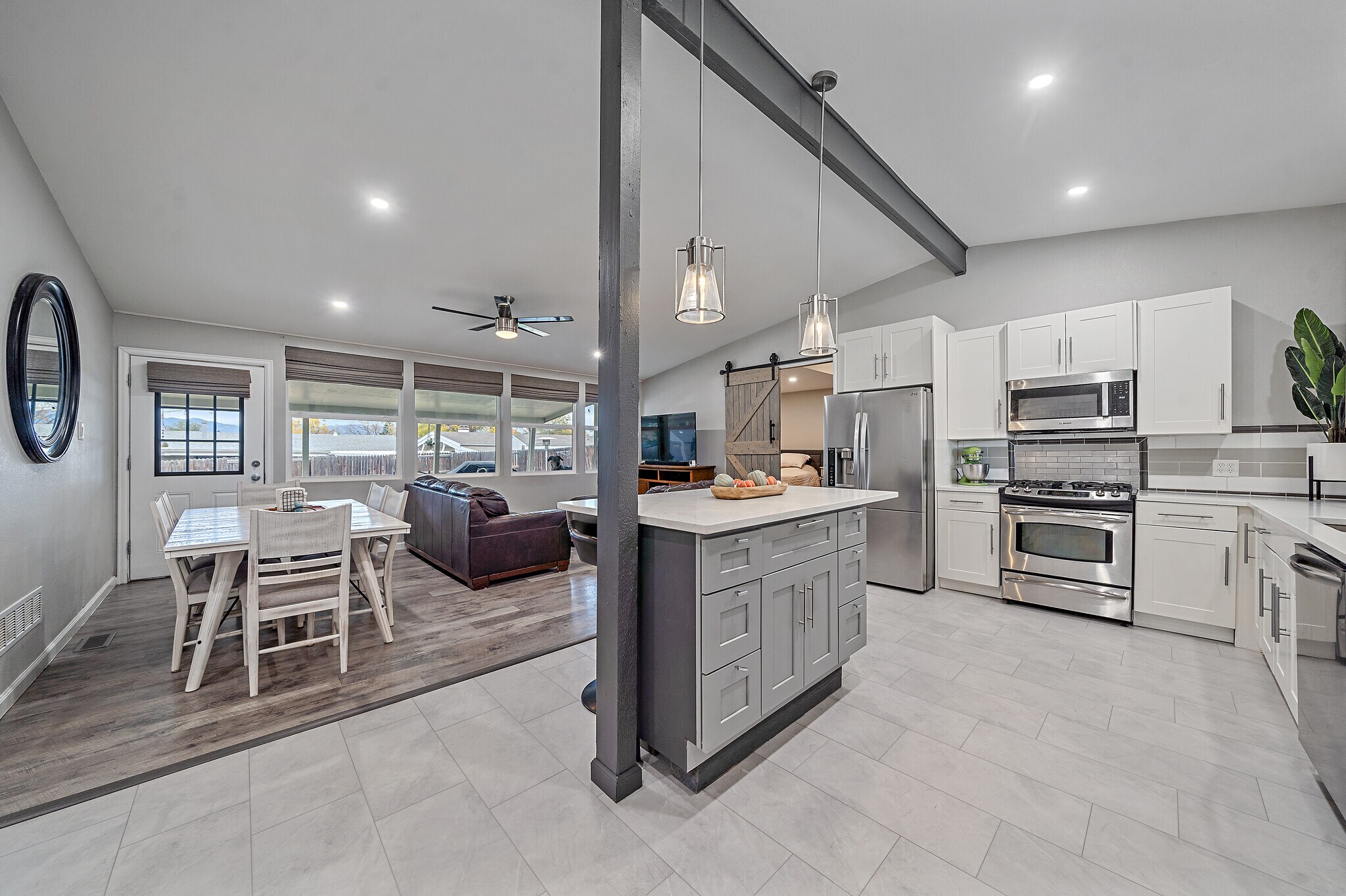 Building Photo - 7911 Raleigh Pl