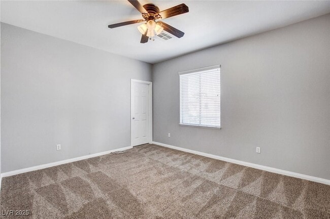 Building Photo - 5643 Almocita Ct