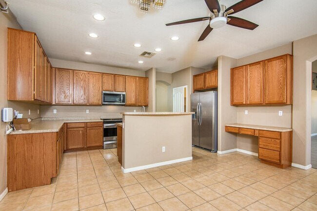 Building Photo - 21357 N Liles Ln