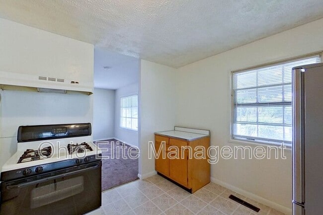 Building Photo - 1310 Woodnell Ave