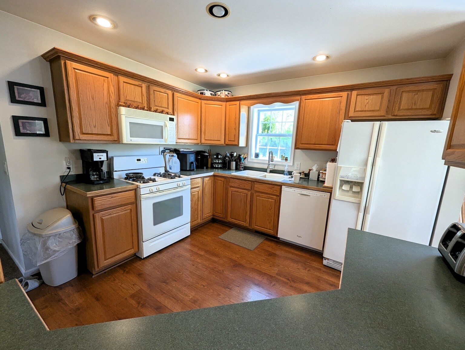 Building Photo - 7778 Whitehead Hill Rd