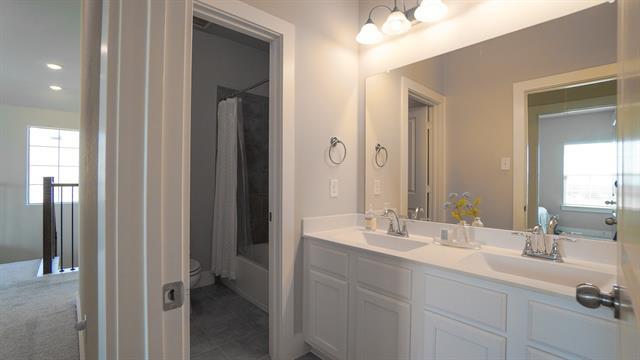 Building Photo - 1836 Big Spring Dr