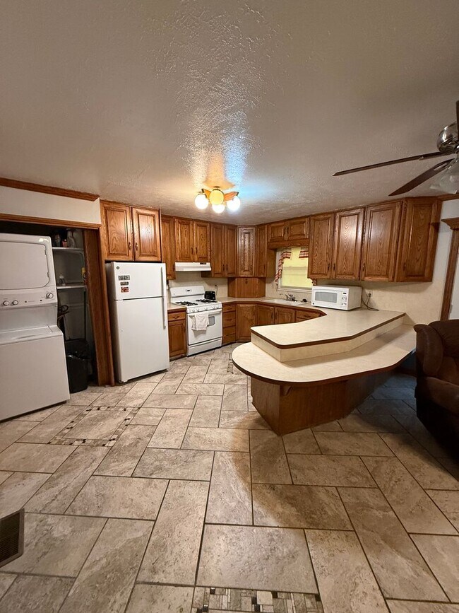 Building Photo - Wonderful Home in Spanish Fork, UT