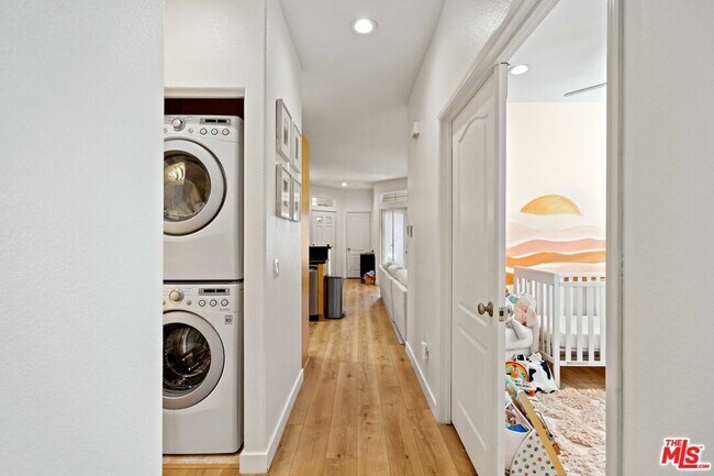 Building Photo - 17969 Lost Canyon Rd