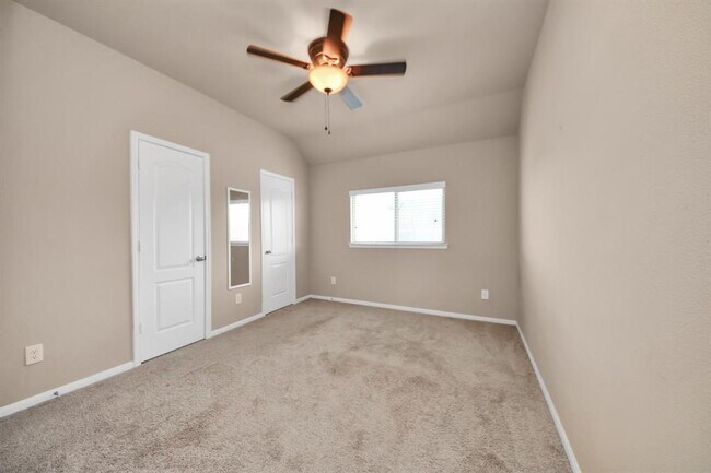 Building Photo - 7834 Lago River Ln