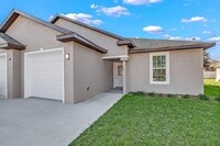 Building Photo - 14 Bunker View Dr