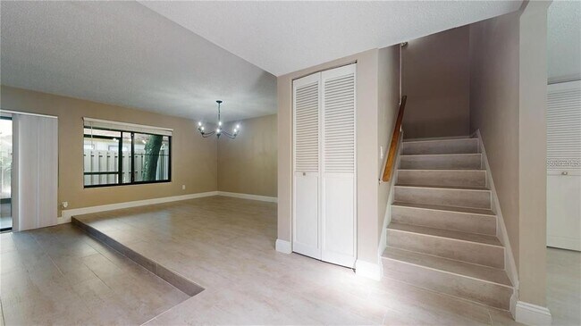 Building Photo - 202 Pine Cone Trail