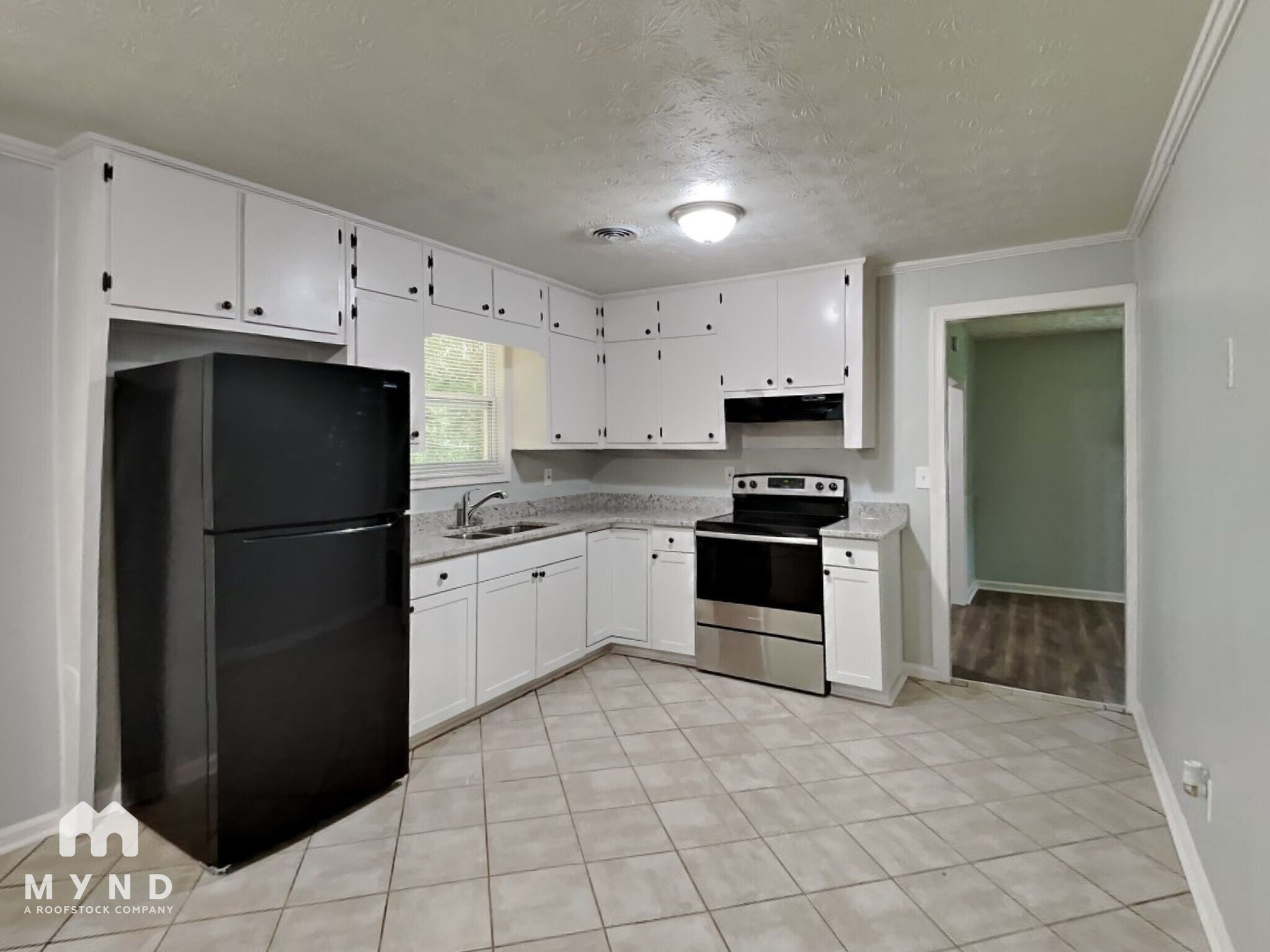 Building Photo - 1638 Atherton Dr