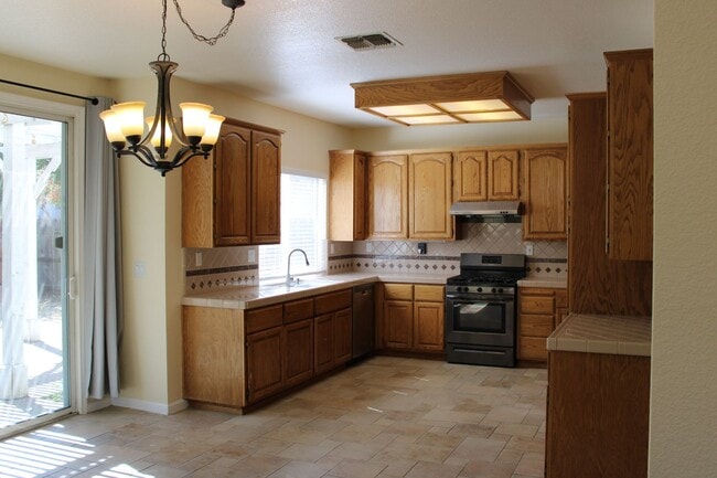 Building Photo - 1299 Hartley Way