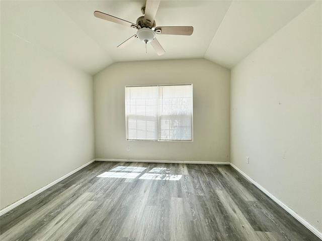 Building Photo - 240 Crowfoot Dr