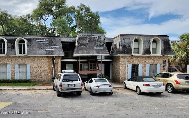 851 Bert Rd 851 Bert Rd Jacksonville - 851 Bert Rd Jacksonville Fl Primary Photo 