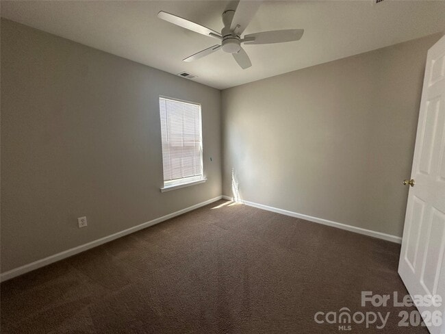 Building Photo - 6816 Southbrook Dr