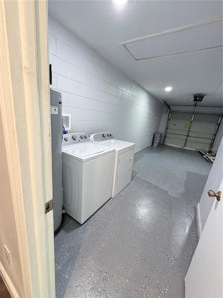 Building Photo - 100 Little Fox Ave