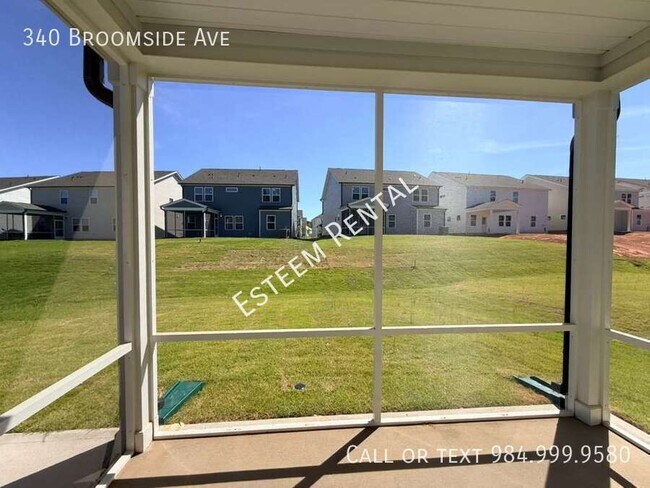 Building Photo - 340 Broomside Ave