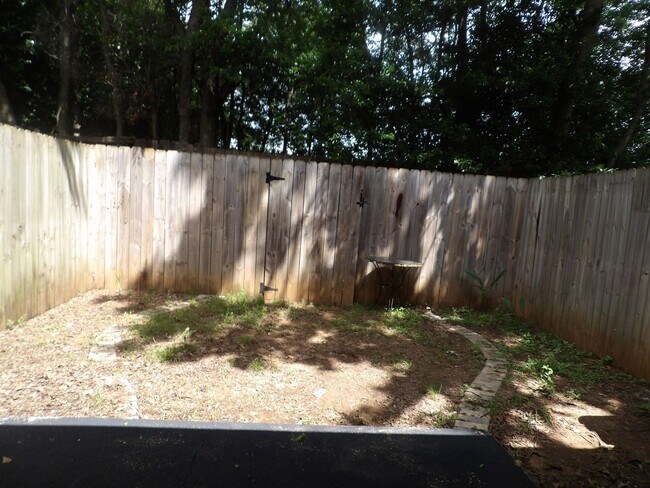 Building Photo - Anthony Circle Townhomes, Enterprise, AL