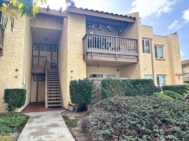 Building Photo - 2 Bedrooms 2 full bathrooms condo in San D...