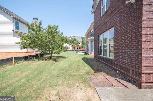 Building Photo - 304 Ridge Pointe Drive