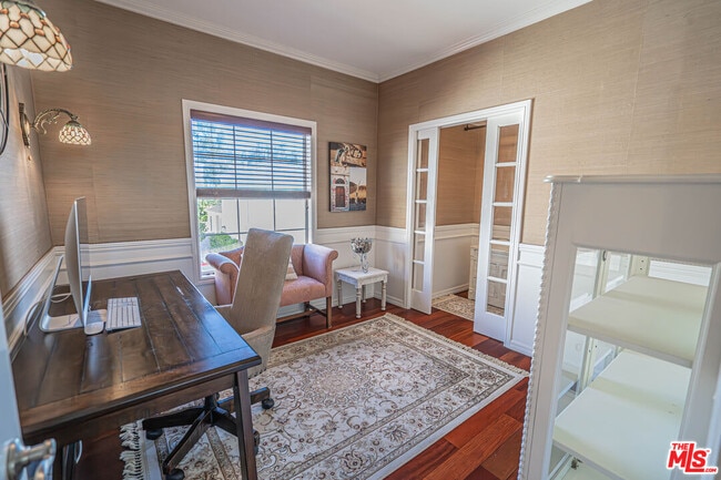 Building Photo - 27887 Skycrest Cir Dr