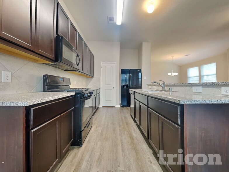 Building Photo - 15607 Jackie Robinson Rd