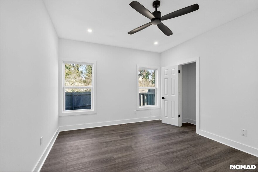 Building Photo - 935 Pelham St NW