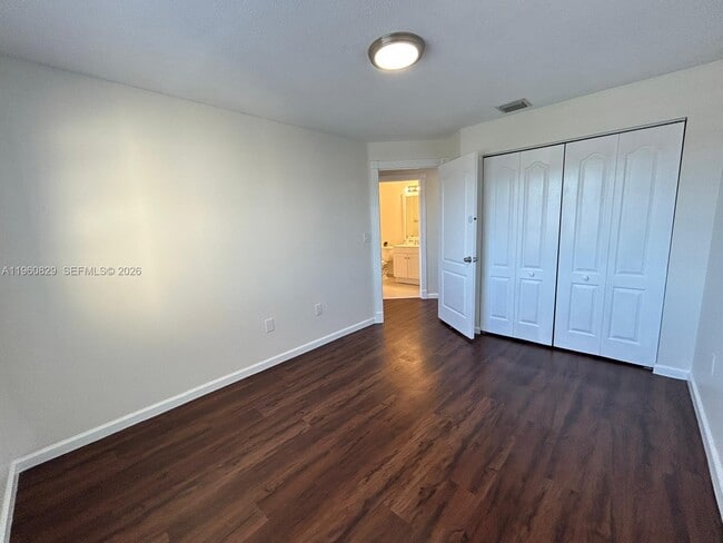 Building Photo - 9204 SW 167th Pl