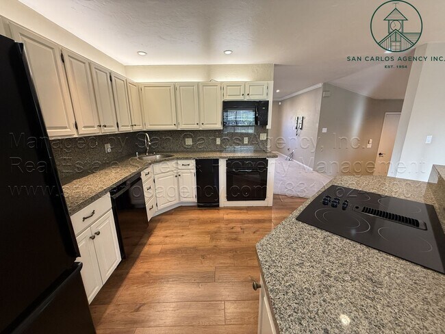 Building Photo - Private Three Bed Carmel Valley Oasis Along the River