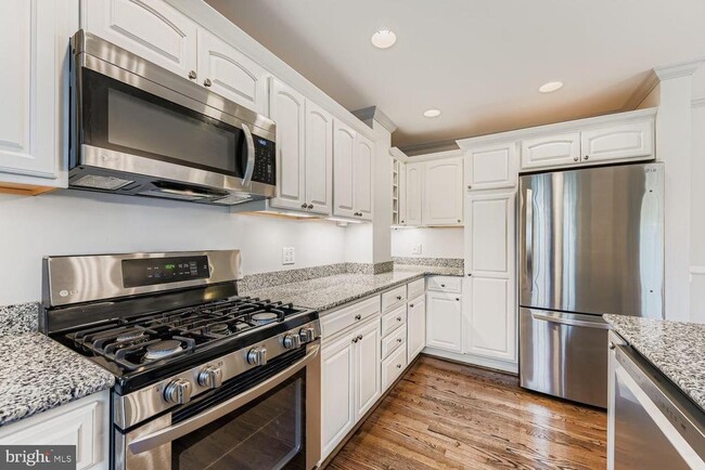 Building Photo - 8119 Kirkwall Ct
