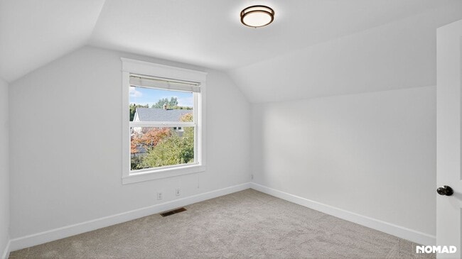 Building Photo - 3120 Hayden Bridge Rd