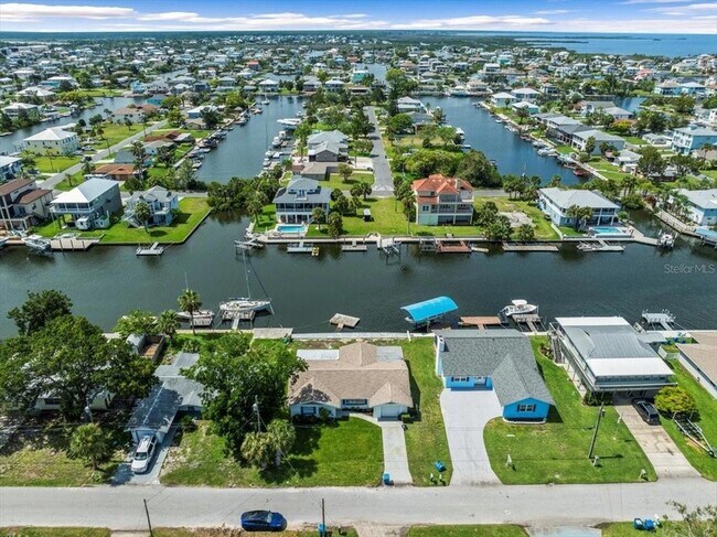 Building Photo - 3366 Minnow Creek Dr