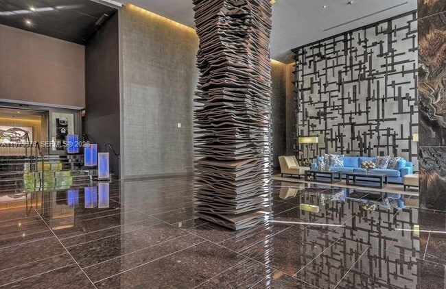 Building Photo - 1800 S Ocean Dr