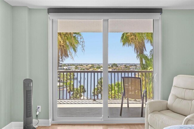 Building Photo - 1660 Gulf Blvd