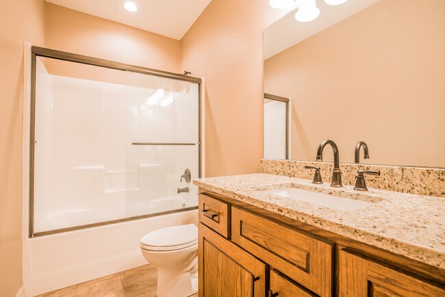 Bathroom - 246 W Grant St