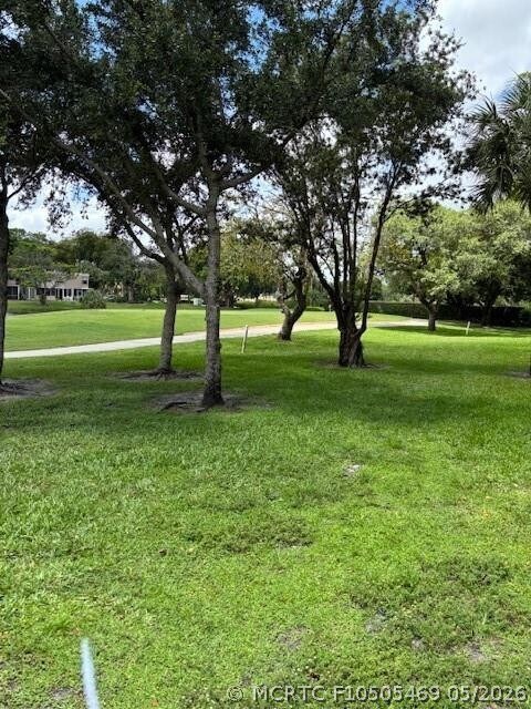Building Photo - 1811 Sabal Palm Dr