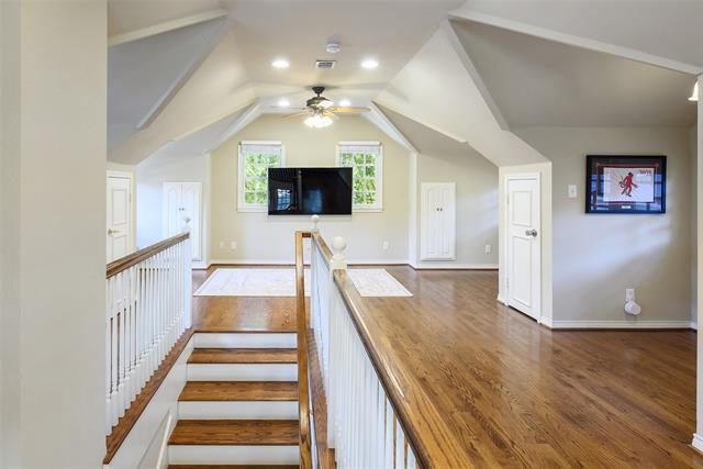 Building Photo - 4430 Cedarbrush Dr