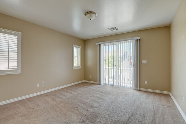 Building Photo - 1713 Bamboo Rain Ave